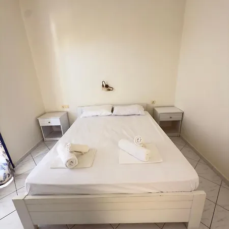 Pannonia Apartmanhotel 4*