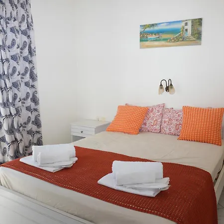 Pannonia Apartmanhotel Herszonisszosz