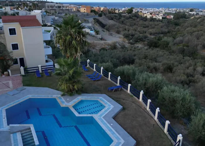 Aparthotel Pannonia 3*