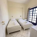 Ξενοδοχείο με διαμερίσματα Pannonia 4*